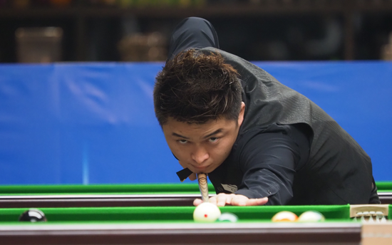 现了他超凡 现了他超凡