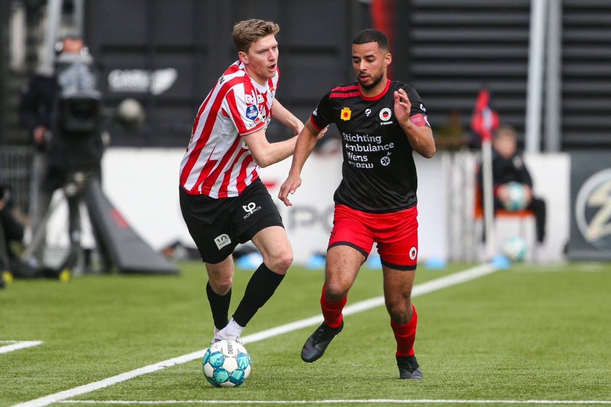 同时展现出 同时展现出