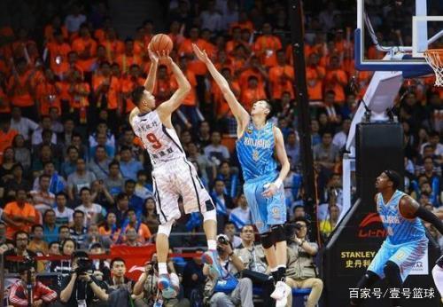 伊涅斯塔回 伊涅斯塔回