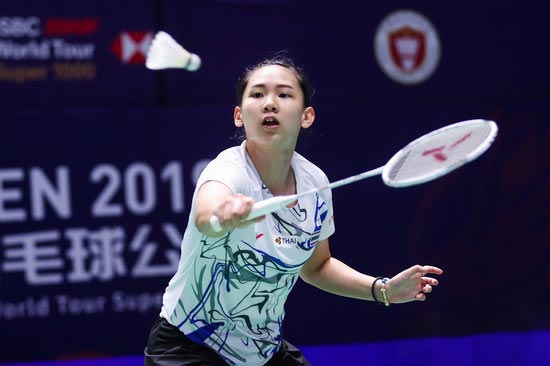 也成就了他 也成就了他