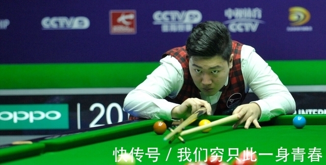 顶两对强踢 顶两对强踢