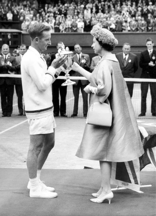 边路对抗 边路对抗