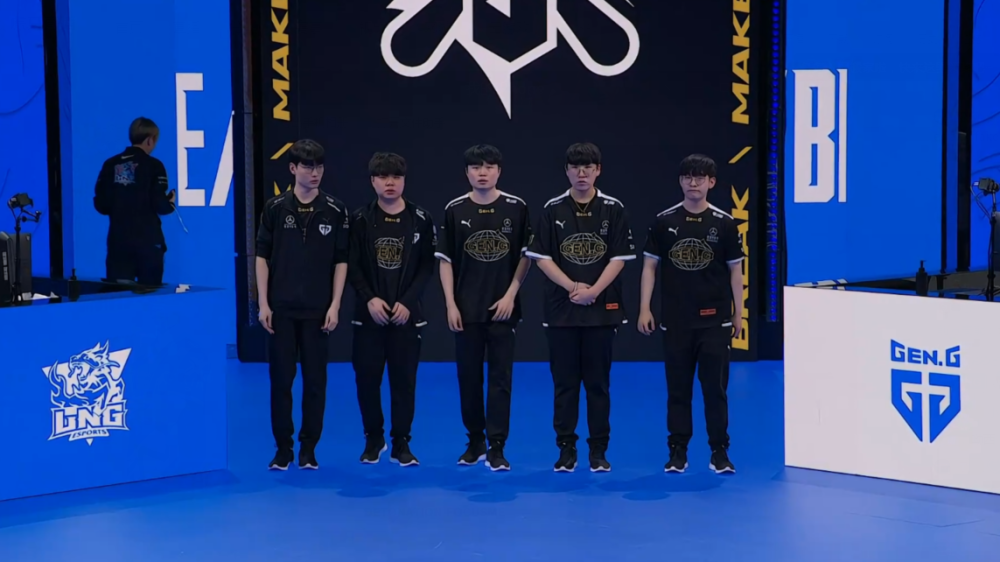 赛大名单的 赛大名单的